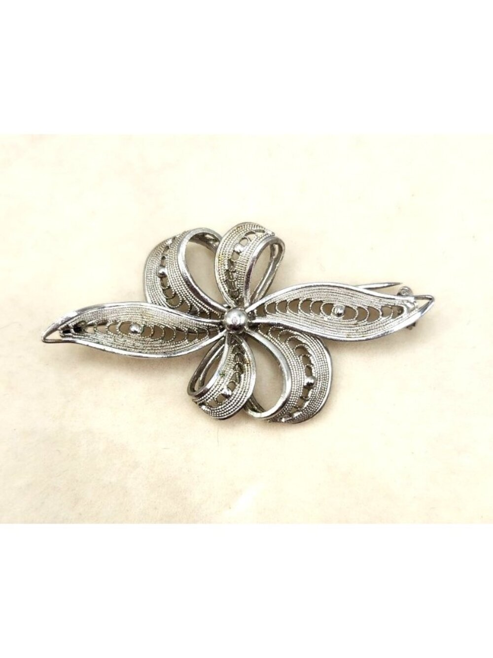 Vintage Silver-Tone Filigree Flower Brooch